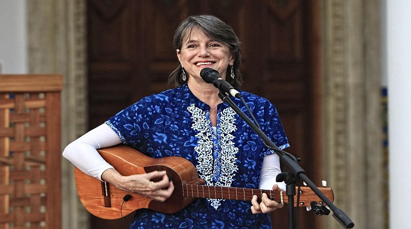 Cecilia Todd alcanza sus Bodas de Oro en la música venezolana.
